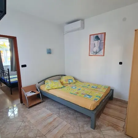 Apartment Fabic Porec Exterior photo